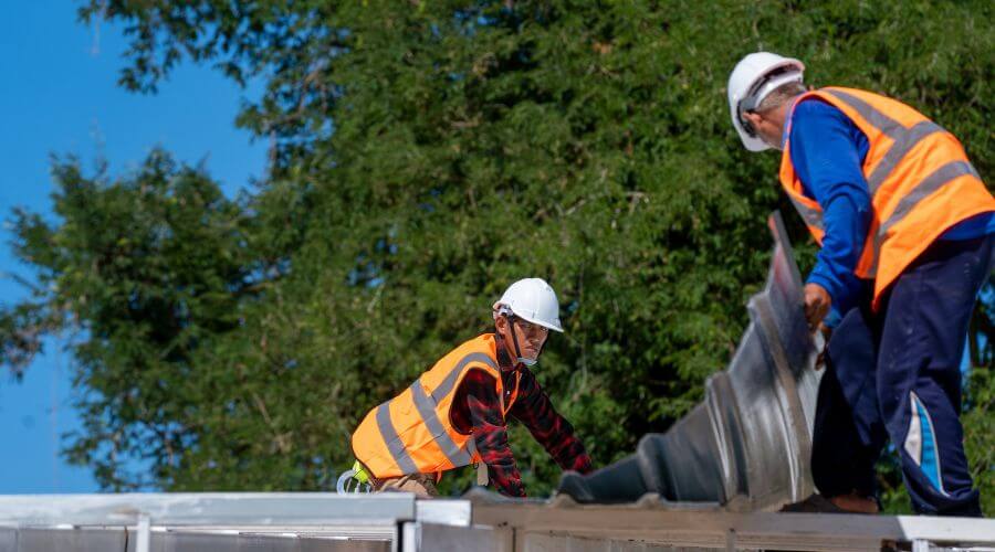 Expert Emergency Roof Repairs services in Fort Bridger, WY